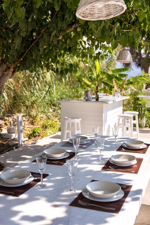 Villa San Dimitrio House On The Beach Logaras Eksteriør bilde